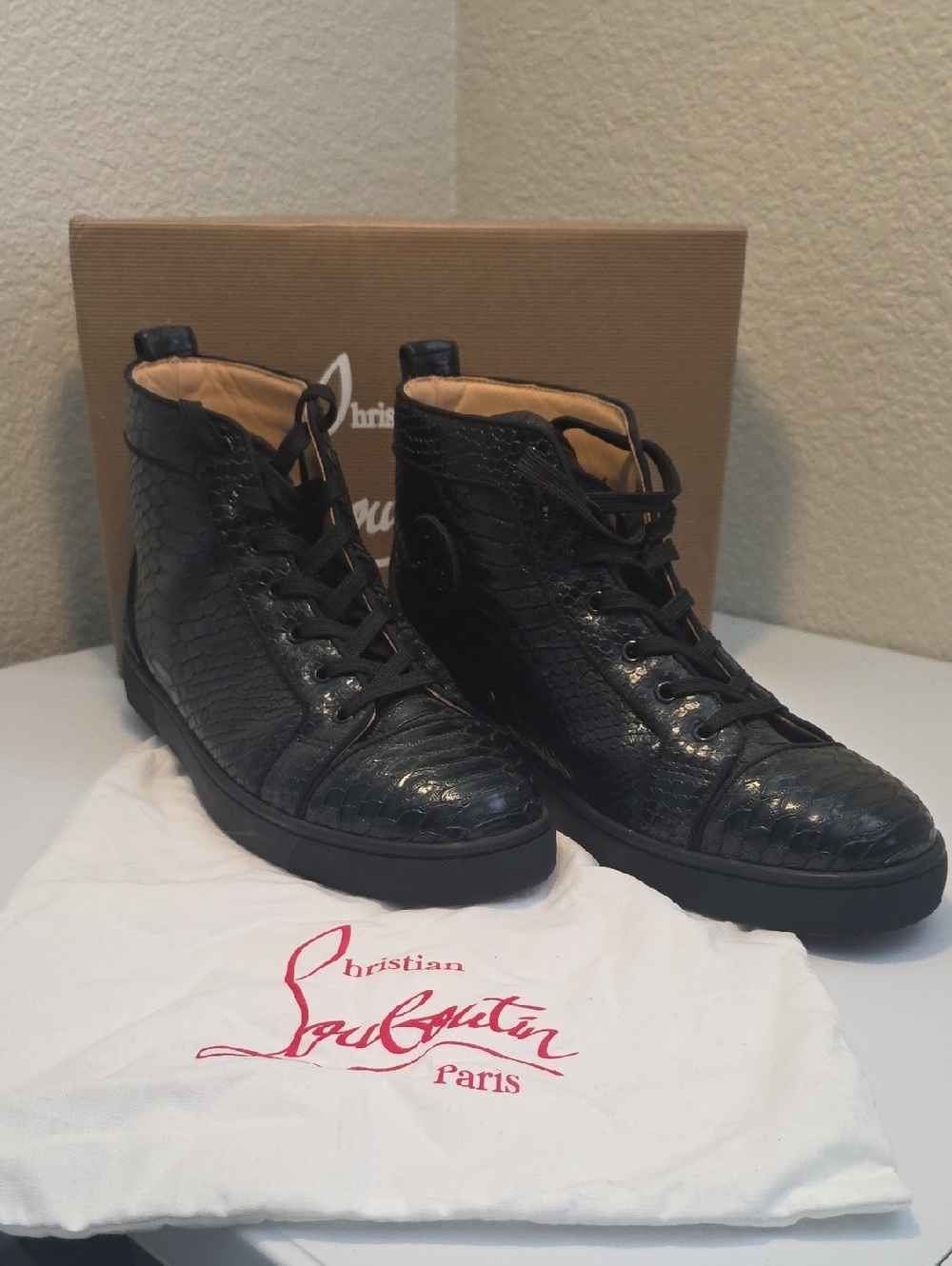 EUC Christian Louboutin Men’s Snake Skin Style Black High-Top Sneakers Size 47